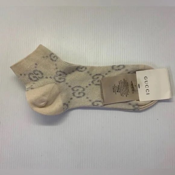 Gucci GG Ivory Ankle Socks with Silver Lamé Interlocking GG - Picture 1 of 5